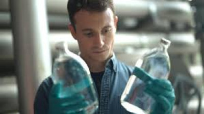 Qui pollue notre eau du robinet