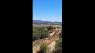 KLAABAT - D11 BULLDOZER Hill Climb