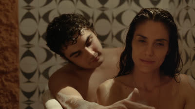 Intimidade entre Estranhos.2018.1080p.DUBLADO